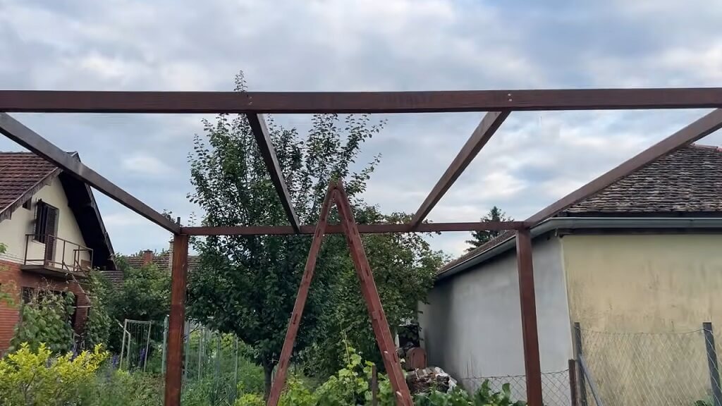 Postavljene horizontalne grede