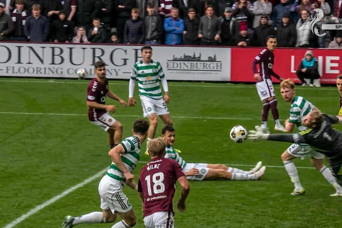 Heart of Midlothian i Celtic na terenu